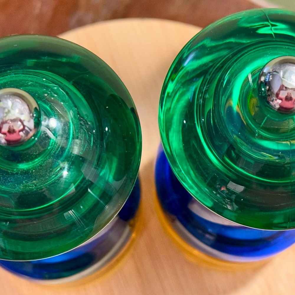 Salt & Pepper Shakers - Picture 3 of 4